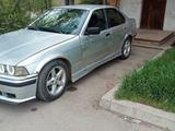 BMW 318 1993 года за 600 000 тг. в Алматы – фото 3
