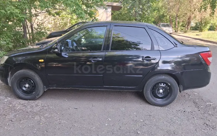 ВАЗ (Lada) Granta 2190 2014 годаүшін2 700 000 тг. в Усть-Каменогорск