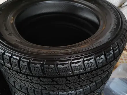 155.65.R13-2 комплекта зимней резины Япония Yokohama и Goodyear за 45 000 тг. в Алматы – фото 2