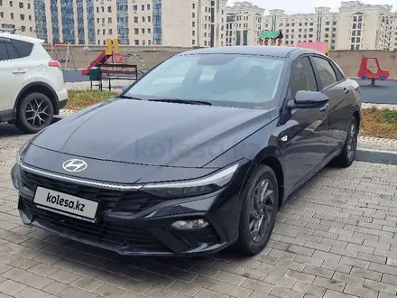 Hyundai Elantra 2024 года за 10 800 000 тг. в Астана – фото 2