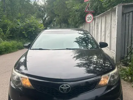 Toyota Camry 2013 года за 8 000 000 тг. в Алматы – фото 2