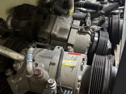 Привозной компрессор кондиционера Хюндай Киа Hyundai Kia за 100 000 тг. в Шымкент