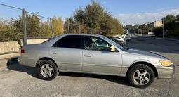 Toyota Camry 2001 годаүшін3 000 000 тг. в Шымкент – фото 2