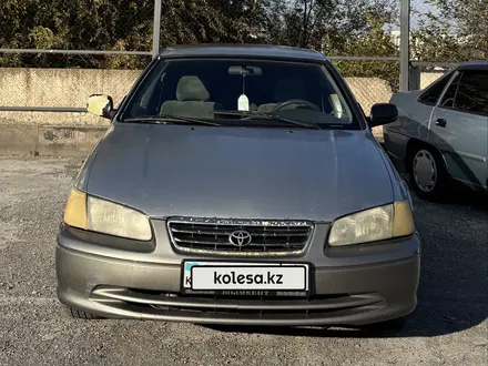 Toyota Camry 2001 года за 3 000 000 тг. в Шымкент – фото 3