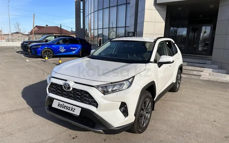 Toyota RAV4 Prestige 2024 годаfor20 190 000 тг. в Павлодар