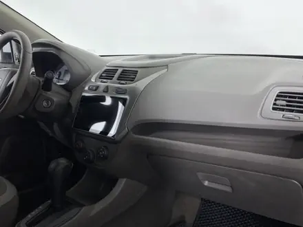 Chevrolet Cobalt 2022 года за 5 290 000 тг. в Караганда – фото 15