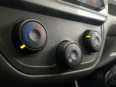 Chevrolet Cobalt 2022 года за 5 290 000 тг. в Караганда – фото 21