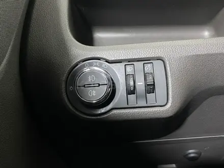 Chevrolet Cobalt 2022 года за 5 290 000 тг. в Караганда – фото 23
