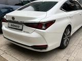 Lexus ES 250 2019 года за 22 500 000 тг. в Астана – фото 4