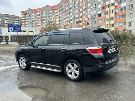 Toyota Highlander 2013 года за 15 000 000 тг. в Павлодар – фото 2