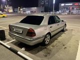 Mercedes-Benz C 280 1995 года за 2 100 000 тг. в Тараз – фото 4