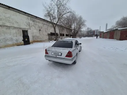 Mercedes-Benz C 220 1994 года за 2 200 000 тг. в Караганда – фото 6