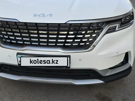 Kia Carnival 2023 года за 19 600 000 тг. в Астана – фото 16