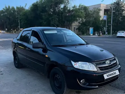 ВАЗ (Lada) Granta 2190 2012 года за 1 900 000 тг. в Уральск – фото 2