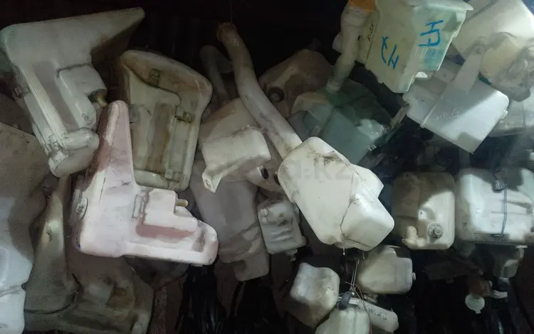 Бачок омывателяүшін1 100 тг. в Алматы