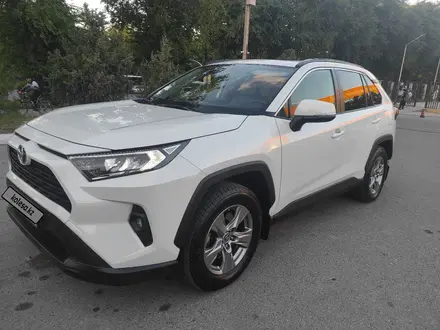 Toyota RAV4 2023 года за 20 000 000 тг. в Тараз – фото 6