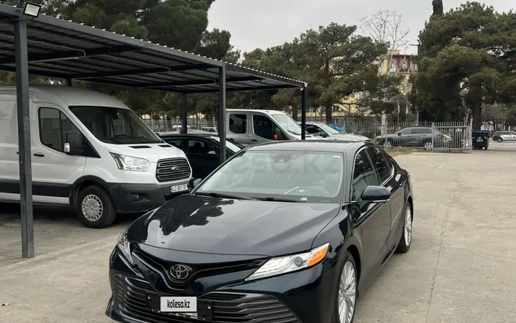 Toyota Camry 2019 года за 9 500 000 тг. в Актобе
