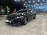 Toyota Camry 2019 годаүшін12 800 000 тг. в Шымкент – фото 2