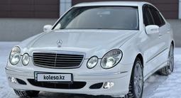 Mercedes-Benz E 320 2004 годаүшін5 800 000 тг. в Караганда – фото 4