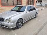 Mercedes-Benz E 320 2001 года за 5 700 000 тг. в Актау – фото 4