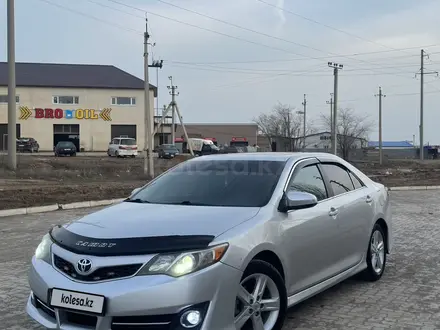 Toyota Camry 2013 года за 5 500 000 тг. в Уральск – фото 3