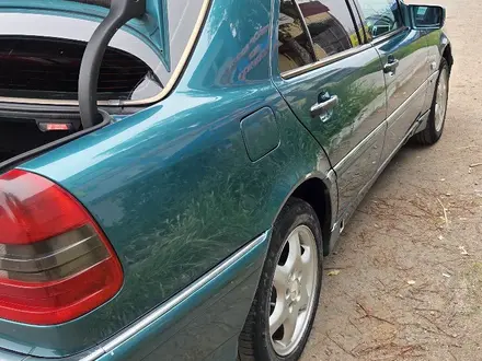 Mercedes-Benz C 280 1998 года за 2 200 000 тг. в Алматы – фото 5