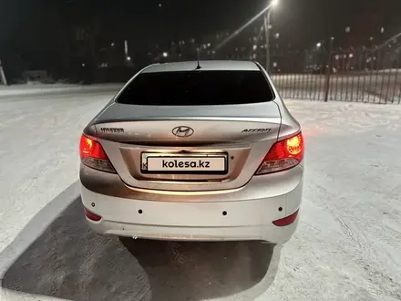Hyundai Accent 2013 года за 4 500 000 тг. в Караганда – фото 2