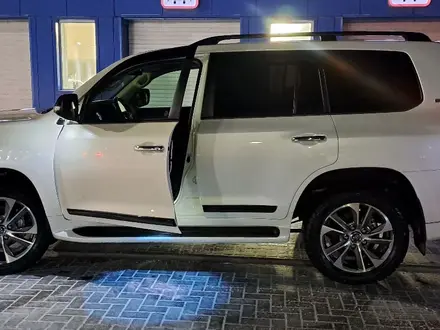 Toyota Land Cruiser 2021 года за 39 000 000 тг. в Караганда – фото 11