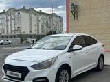 Hyundai Solaris 2018 годаүшін5 600 000 тг. в Актау – фото 3