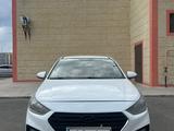 Hyundai Solaris 2018 года за 5 600 000 тг. в Актау