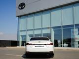 Toyota Camry Luxe 2025 года за 25 190 000 тг. в Тараз – фото 4