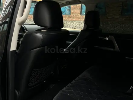 Toyota Land Cruiser 2015 года за 28 500 000 тг. в Алматы – фото 11