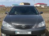 Toyota Camry 2005 года за 5 400 000 тг. в Актобе – фото 2