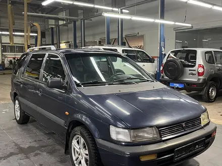 Mitsubishi Space Wagon 1994 года за 1 250 000 тг. в Астана – фото 2