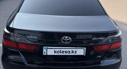 Toyota Camry 2014 года за 11 900 000 тг. в Алматы – фото 2