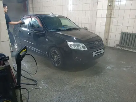 ВАЗ (Lada) Granta 2190 2014 года за 2 500 000 тг. в Семей – фото 9