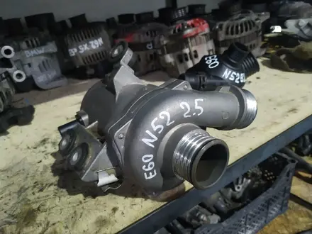 Помпа BMW N52 N52B30 B52B25 за 120 000 тг. в Караганда