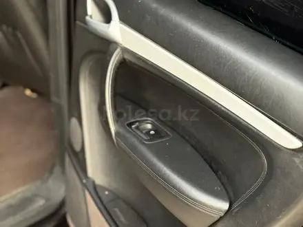 Porsche Cayenne 2005 года за 3 700 000 тг. в Алматы – фото 23