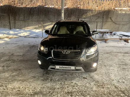 Hyundai Santa Fe 2011 года за 10 400 000 тг. в Семей – фото 7