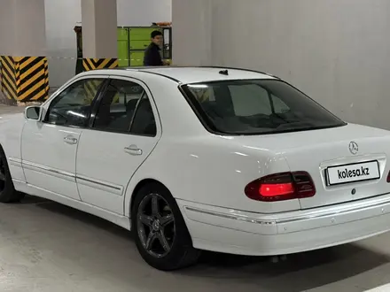 Mercedes-Benz E 320 2000 года за 4 300 000 тг. в Астана – фото 8