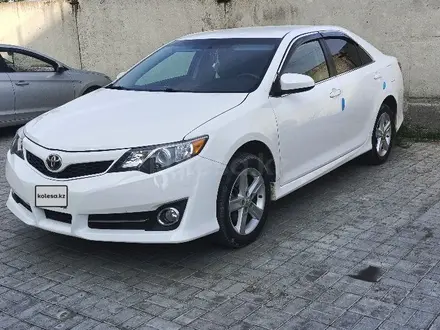 Toyota Camry 2014 года за 6 500 000 тг. в Уральск – фото 8