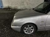 Mercedes-Benz E 230 1996 годаүшін2 500 000 тг. в Кентау – фото 5