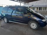 Volkswagen Sharan 1997 года за 1 200 000 тг. в Алматы – фото 3