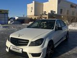 Mercedes-Benz C 350 2010 годаүшін6 570 000 тг. в Уральск – фото 2