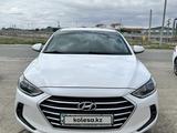 Hyundai Elantra 2018 года за 9 300 000 тг. в Атырау