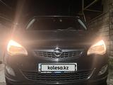 Opel Astra 2011 годаүшін3 500 000 тг. в Алматы