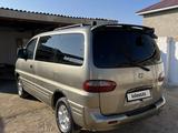 Hyundai Starex 2000 годаfor2 800 000 тг. в Актау – фото 4