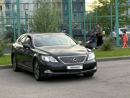 Lexus LS 460 2007 годаүшін5 300 000 тг. в Алматы – фото 2