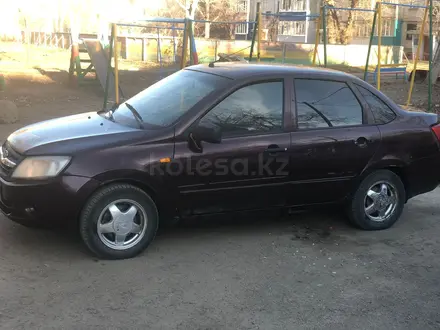 ВАЗ (Lada) Granta 2190 2013 года за 1 600 000 тг. в Уральск – фото 4