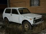 ВАЗ (Lada) Lada 2121 2016 годаүшін450 000 тг. в Атырау – фото 2